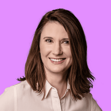 Elizabeth-Ludrick-headshot